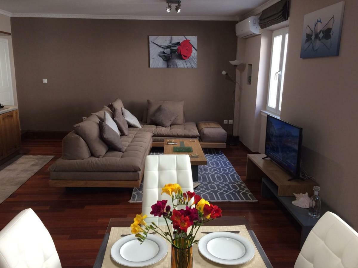 Ideally Situated Corfu Old Town Apartment Luaran gambar